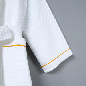 เสื้อคลุมอาบน้ำผ้าฟลานเนลเนื้อนุ่ม โพลีเอสเตอร์/คอตตอน น้ำหนักเบา คุณภาพสูง ดีไซน์ใหม่ล่าสุด สวมใส่สบาย แฟชั่นระดับพรีเมียมสำหรับผู้ชาย ปรับขนาดได้ - Product Image 2