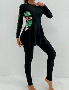 Muslim Modest Plus Size Unisex Hijab Burkini Swimwear High Cut Front Quick Dry Breathable Long Sleeve Lightweight - Product Image 2
