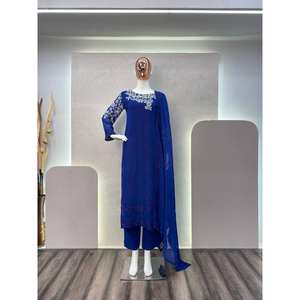 Top y parte inferior hermosos del desgaste del Partido de las mujeres con el sistema de Dupatta - Product Image 1