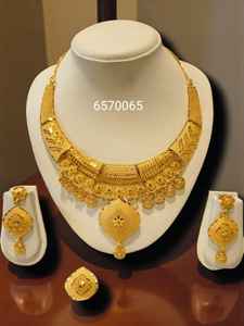 AWAIS HOUSE Collier et Bracelet Hiphop Infinity en Or Plaqué 6 Grammes avec Diamants Sertis Griffe pour Femme Africaine, Idéal Mariage et Fête - Product Image 2