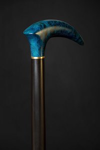 Canne de marche en résine et bois à motif marbré bleu, avec manche noir et accents dorés, durable pour usage domestique - Product Image 3