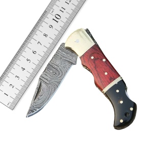 Cuchillo de bolsillo plegable de hoja deslizante de acero damasco personalizado de 3 pulgadas Cuchillo utilitario de hueso personalizado Cuchillos de cuero de cuerno de madera exótica - Product Image 1
