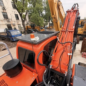 Potente Excavadora Hidráulica Usada de 30 Toneladas DX300, Rendimiento Estable, Maquinaria de Construcción de Segunda Mano para Movimiento de Tierras - Product Image 5