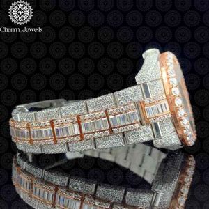 Reloj de Lujo Charm_Jewells, Dorado, 45mm, Redondo, Analógico, de Cuarzo, para Hombre, con Esfera de Cristal de Zafiro y Bisel de Diamantes - Product Image 4