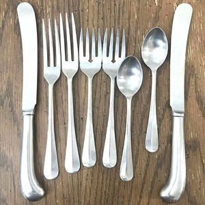 Couverts plaqués argent avec manche rond épais de créateur ensemble de couverts de fourchette et de couteau en acier inoxydable - Product Image 1