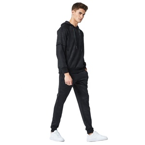 Trajes de entrenamiento de dos piezas Tech Fleece con etiqueta personalizada para hombre Nuevo diseño Jogging Sudadera con capucha Pantalones de chándal para correr Maternidad de invierno - Product Image 1