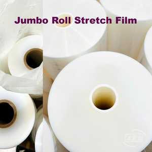 Rouleaux de film étirable en plastique moulé LLDPE résistant à l'humidité fabriqués en Europe, emballage 50 cm, PE souple, équipement de production automatisé - Product Image 2