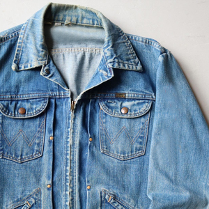 OEM Light Blue Cotton Vintage Washed Faded Effect Jacket for Men Zip-up Turn-Down Collar Jean jacket - Product Image 5