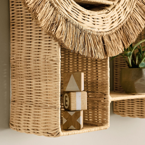 Étagère décorative en rotin en forme de lion pour organiser livres et jouets, vente en gros du Vietnam - Product Image 3