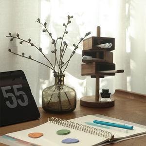 Porte-stylos en bois moderne pour une organisation de bureau soignée et une décoration de table de bureau - Product Image 3