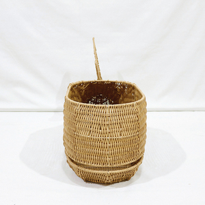 Panier de rangement multifonction en rotin tressé fait main, écologique, style minimaliste rond pour l'organisation et l'embellissement du salon - Product Image 5