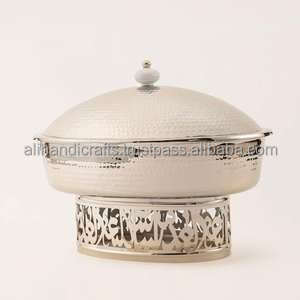 Plat à chafing rond de luxe en cuivre martelé avec poignée en laiton, chauffe-plat en acier inoxydable pour buffet d'hôtel et traiteur - Product Image 3