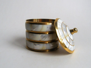 Boîte à bijoux ronde luxueuse en bois avec incrustation de nacre et incrustation d'os stockage polyvalent pour conteneur acrylique de bijoux alimentaires - Product Image 2