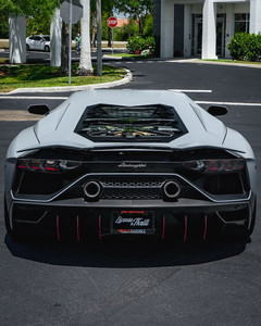 LAMBORGHINI AVENTADOR LP 780-4 ULTIMAE Usado, Año 2022 - Product Image 2