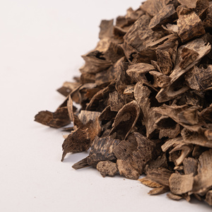 Oud Chips – Non-Mixed, Consistent Aroma – Wholesale Supply for GCC Buyers - Product Image 3