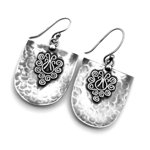 Pendientes Colgantes Minimalistas de Plata de Ley 925 con Acabado Óxido Martillado, Hechos a Mano, Marca Silver Mountain, SKU7542, Ideales para Aniversario - Product Image 4