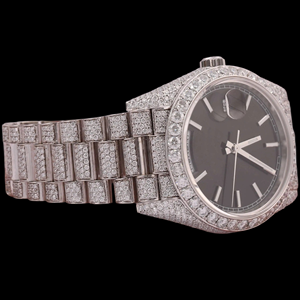 Montre Homme Premium de Haute Qualité, Sertie de Moissanite, Cadran Noir, Fonctionnalités Automatiques Date et Jour, Style Hip-Hop Tendance, Design Antique - Product Image 2