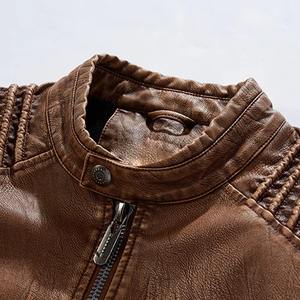 Veste en cuir de vachette véritable pour homme, design classique de motard, chaude pour l'hiver, fabrication OEM personnalisée - Product Image 2