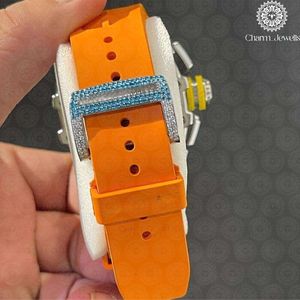 Montre de luxe Charm_Jewells en acier inoxydable, cadran analogique, verre saphir, lunette sertie de pierres bleues, bracelet en silicone orange, unisexe - Product Image 5