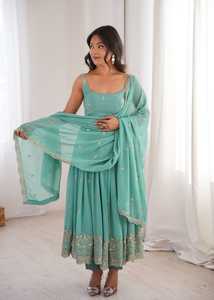 Élégant ensemble Anarkali vert menthe en faux georgette avec broderie et sequins, pantalon et dupatta en dentelle, idéal pour les fêtes et mariages, séchage rapide, infroissable - Product Image 2