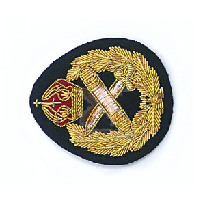 Servicio OEM, Insignias Bordadas a Mano de Nuevo Estilo, Insignias Bordadas a Mano de Color Sólido de Alta Calidad - Product Image 2