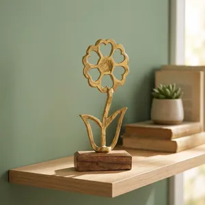 Sculpture florale moderne en métal sur base en bois – Élégant accent décoratif pour chambre, bureau, étagère et table - Product Image 5