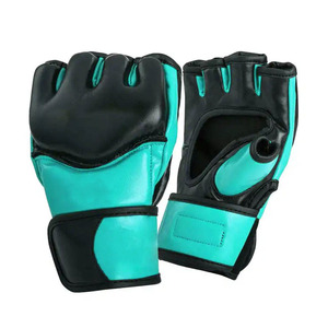 Guantes de Entrenamiento de MMA Premium con Impresión Personalizada al por Mayor para Boxeo y Artes Marciales Mixtas Fabricados por First Fitness IND. - Product Image 1