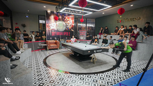 Transforma tu espacio con esta elegante mesa de billar moderna diseñada para campeones - Product Image 5