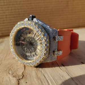 Luxury Men's Diamond <b>Watch</b> Moissanite Silver Band Analog Quartz Movement Eco-Friendly Wedding Sapphire Crystal 28mm <b>Case</b> 10m - Product Image 1