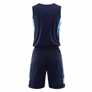 Uniforme de Baloncesto Transpirable de Alta Calidad, Diseños Personalizados, 100% Poliéster, Venta al Por Mayor y Logotipo Personalizado - Product Image 3