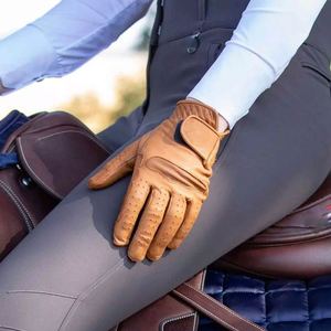 Hardihood International fournit des gants d'équitation personnalisés avec logo privé, respirants et légers. - Product Image 6