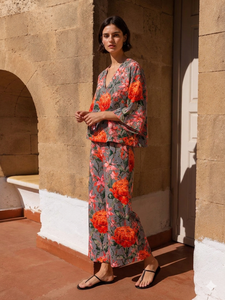 Conjunto de 2 Piezas para Mujer, Estampado Floral Casual Scarlet Flora, Algodón y Seda, Secado Rápido, Verano - Product Image 2