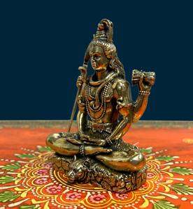 Artesanía Premium, Pequeña Estatua de Shiva Sentado en Latón Puro, Decoración para Templos Hindúes y Hogar, Hecho a Mano en Rajastán - Product Image 4