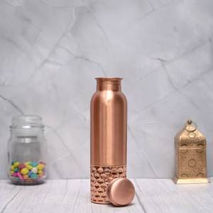 Construcción robusta y resistente al óxido para una mayor durabilidad. Tapa a prueba de fugas que mantiene tu agua protegida. - Product Image 2