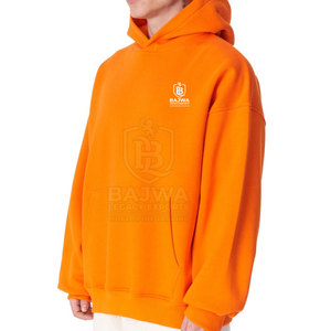 เสื้อฮู้ดดี้โอเวอร์ไซส์ทันสมัย ออกแบบสำหรับผู้ชายที่มองหาเสื้อผ้าลำลองที่สวมใส่สบาย พร้อมเสน่ห์สไตล์สตรีทแวร์ร่วมสมัย - Product Image 4