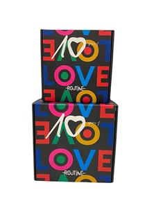 Boîte d'emballage cadeau de luxe en matériaux recyclés ondulés rigides colorés, avec logo personnalisé et forme créative, vente en gros au Vietnam - Product Image 3