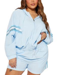 Ensemble veste coupe-vent légère et short pour femme, idéal pour la course et la randonnée, collection 2026 - Product Image 1