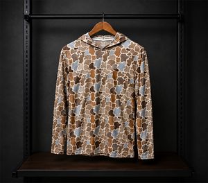 Camisa de Manga Larga con Capucha y Camuflaje para Pesca Submarina con Patrón de Ocultación - Product Image 6