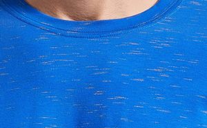 Camisetas Negras Personalizadas para Hombre, Manga Corta, Cuello Redondo, Tela de Algodón Peinado 230g, Logotipo Frontal, Estilo Formal, Corte Holgado, Anti-Pilling - Product Image 2
