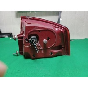 ไฟท้ายด้านนอกซ้าย A8 D3 ปี 2007-2010 มือสอง ของแท้ รุ่น 4E0945095H - Product Image 4