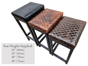 Tabouret de bar moderne en cuir matelassé avec structure en acier, chaise haute pour cuisine, café, pub FP - Product Image 1