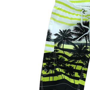 Dernier modèle de short de plage décontracté en toile imprimé numériquement, mi-élastique, avec logo personnalisé, 100 % polyester respirant, faible MOQ, antibactérien - Product Image 4