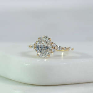 แหวนหมั้นผู้หญิงทอง 14K ได้รับการรับรองจาก IGI ประดับเพชรเลี้ยงในห้องปฏิบัติการทุกทรงเจียระไน ชุบโรเดียม เหมาะสำหรับงานปาร์ตี้ - Product Image 1