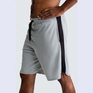 Short de sport gris clair pour homme, séchage rapide, respirant, ample, pour la course à pied, l'entraînement en extérieur, le fitness, vêtement de sport léger - Product Image 2