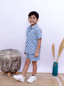 Color estilo moderno 100% algodón niños ropa conjunto Casual de manga corta patrón sólido camisa para niños de 1 a 12 años - Product Image 2