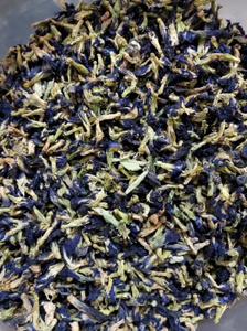 Poudre de fleur de pois papillon mélangée à des fleurs de pois papillon séchées, ingrédient pour boisson d'Asie du Sud-Est, approvisionnement en vrac, Vietnam - Product Image 2