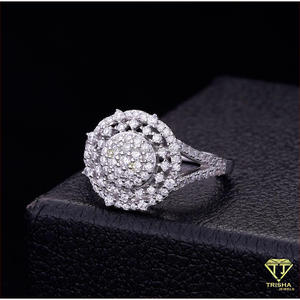 Anillo de lujo de plata 925 con diamantes cultivados en laboratorio, diseño de racimo multicapa con piedras brillantes para joyería al por mayor. - Product Image 3