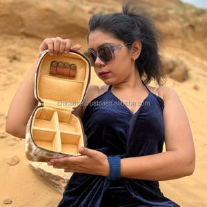 Nouveau Style occidental fabriqué à la main cheveux usinés sur cacher fourrure cuir boîte à bijoux sculpté à la main voyage bijoux essentiels stockage minimal - Product Image 5