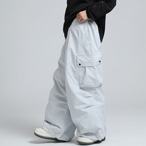 Pantalon de ski cargo imperméable bleu pour homme, coupe ample, jambe large, avec poches, fermeture à boutons - Product Image 5
