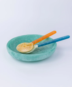 Cuillères à salade en résine écologiques faites à la main, motif marbré Aqua Swirl, finition miroir, manche long, élégantes, pour les fêtes - Product Image 3